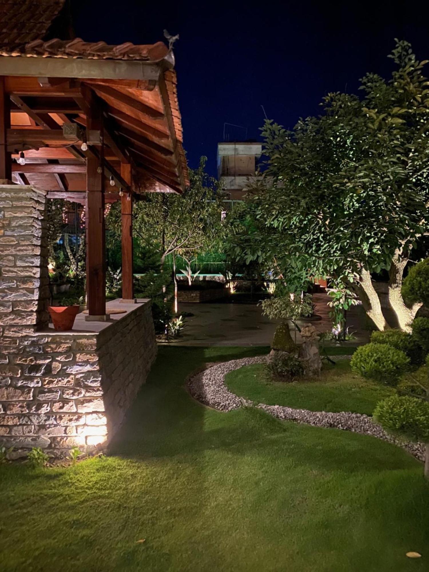 Uma Residence And Suites Kathmandu Exteriör bild