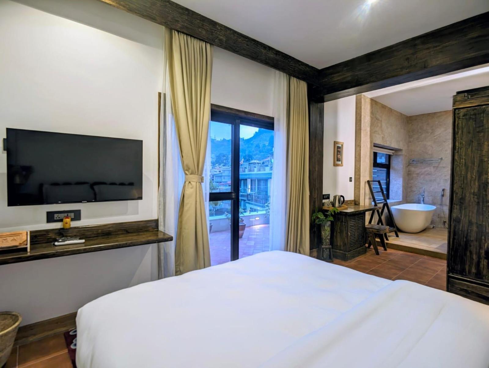 Uma Residence And Suites Kathmandu Exteriör bild