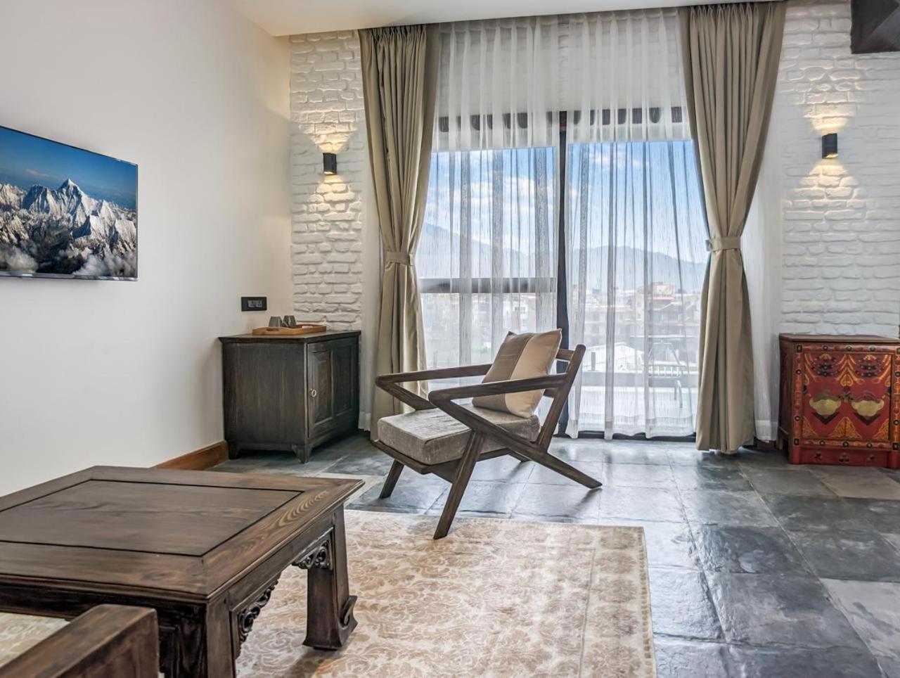 Uma Residence And Suites Kathmandu Exteriör bild